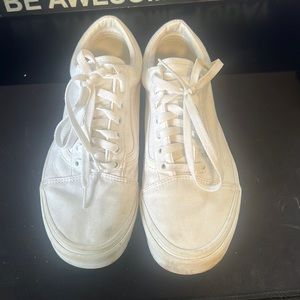 Vans old school low, white, men’s size 9.5